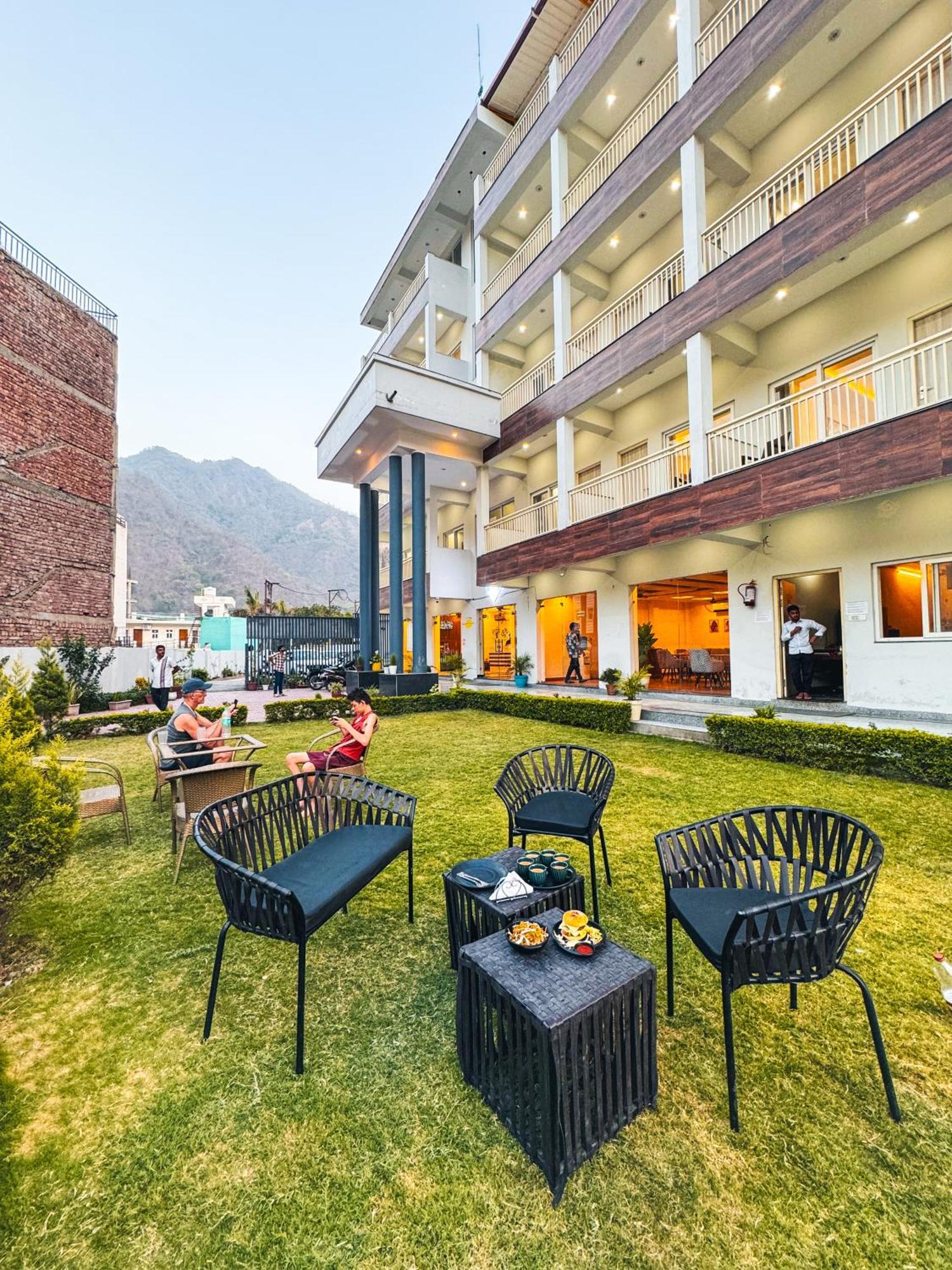Hostel Hide-In Rishikesh, Laxman Jhula Zewnętrze zdjęcie